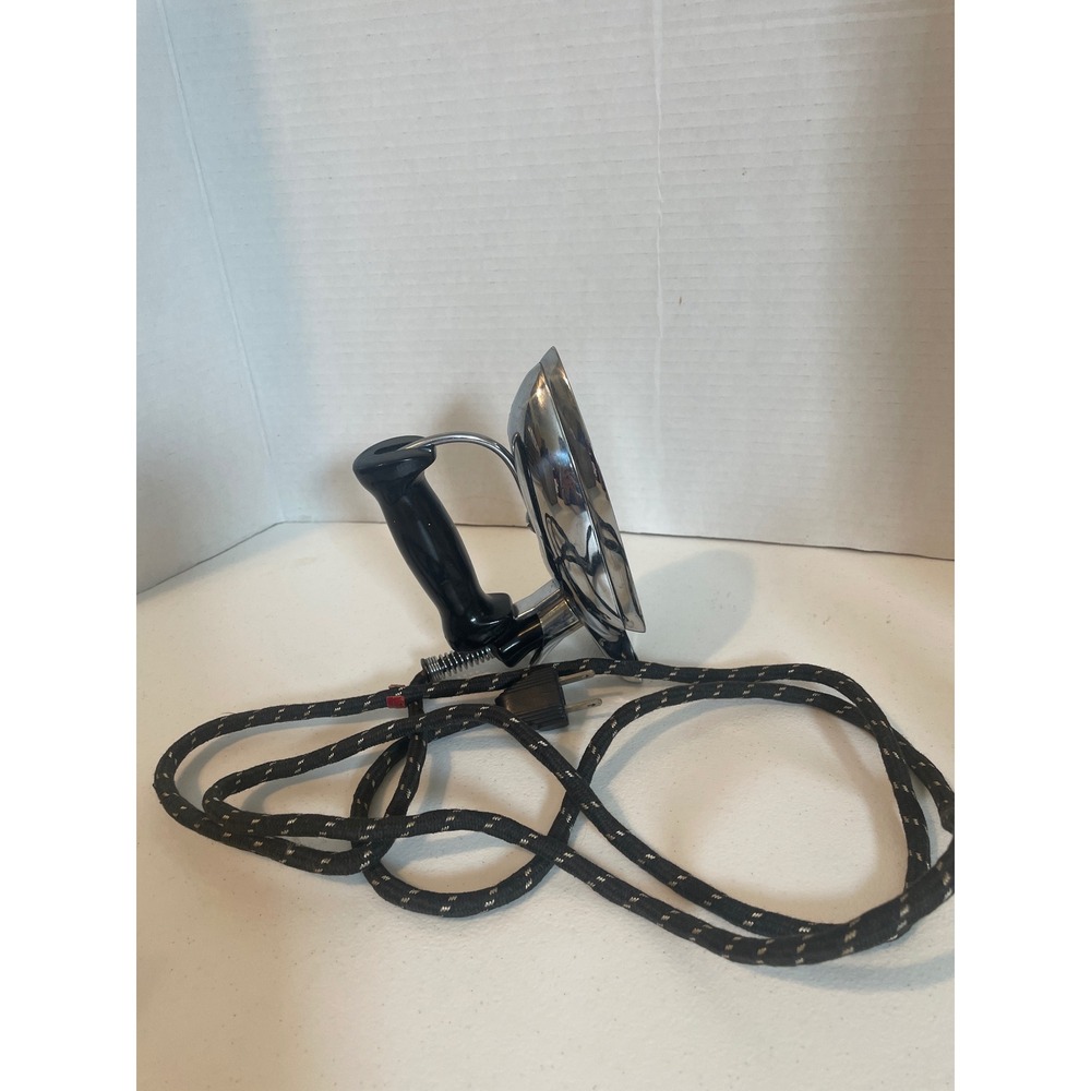 Vintage Singer Sewing Machine Co Model T Travel Iron Chrome Works
1930's.